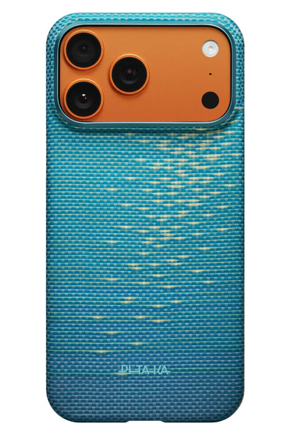 Glints of Gold iPhone 17 Pro MagSafe Uyumlu Kılıf Lucid Blue