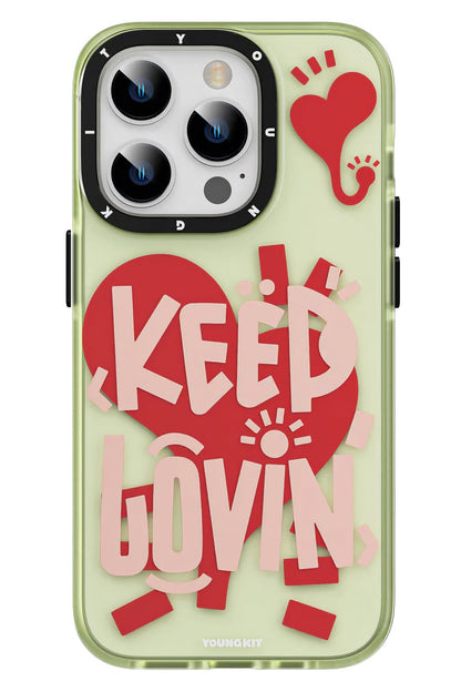 Youngkit Happy Hearth iPhone 15 Pro Max Uyumlu Yeşil Kılıf
