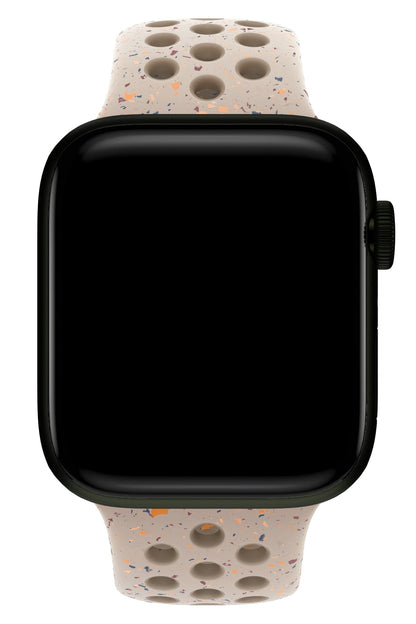 Apple Watch Uyumlu Silikon Delikli Spor Kordon Karat