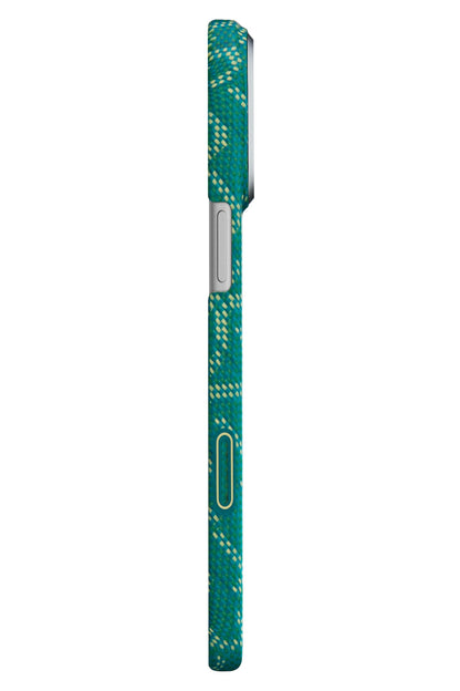 Monogram iPhone 17 Pro MagSafe Uyumlu Aramid Fiber Kılıf Yeşil
