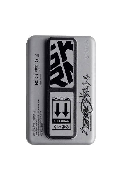 SkinArma Kira Kobai Magsafe Standlı PD Hızlı Şarj Powerbank 15W 5000mAh Gümüş