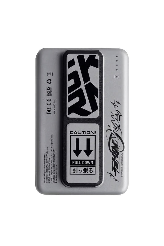 SkinArma Kira Kobai Magsafe Standlı PD Hızlı Şarj Powerbank 15W 5000mAh Gümüş